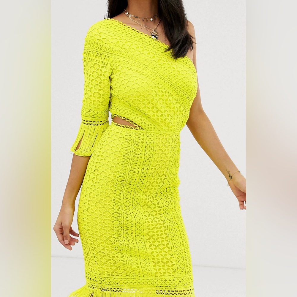 One shoulder long sleeve tassel dress